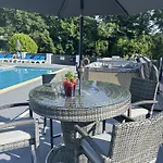 Otel Westhill Country