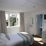 Westhill Country Otel 3*