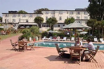 Westhill Country Ξενοδοχείο 3*