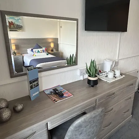 Otel Westhill Country