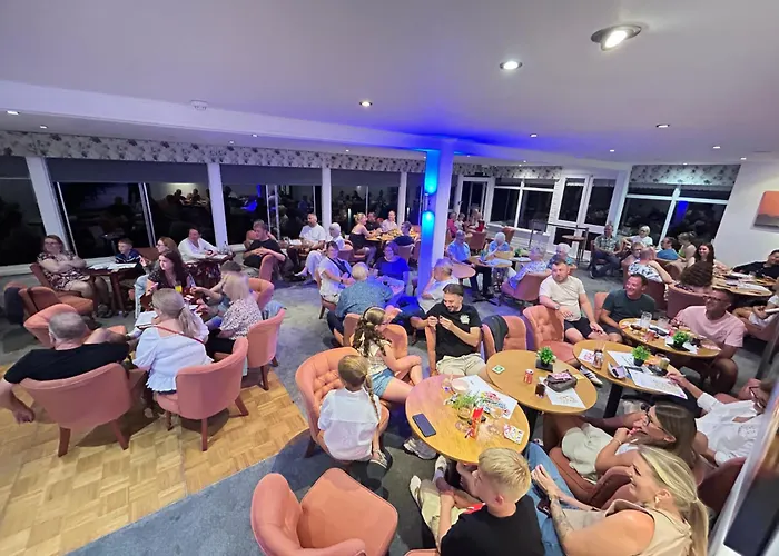 Westhill Country Hotel 3*