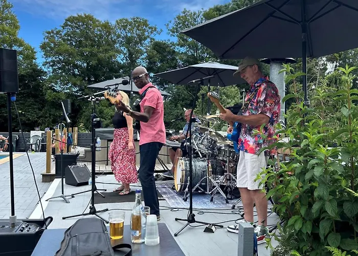 מלון Westhill Country 3*