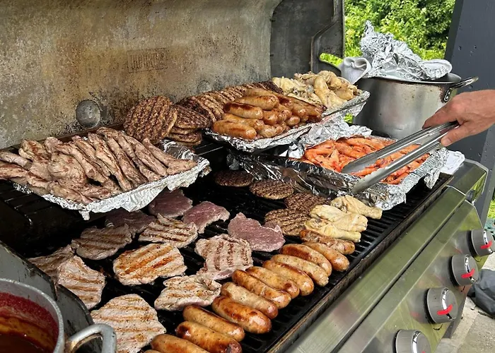 מלון Westhill Country